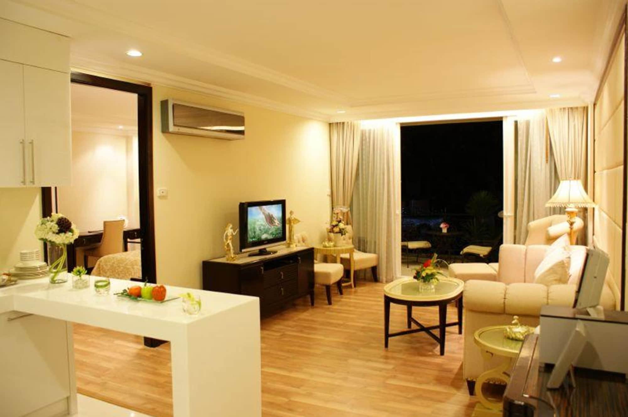 Lk Legend Hotell Pattaya Eksteriør bilde