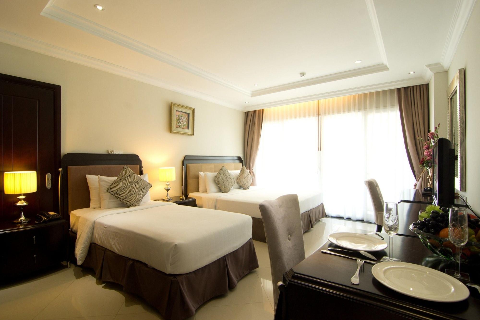 Lk Legend Hotell Pattaya Eksteriør bilde