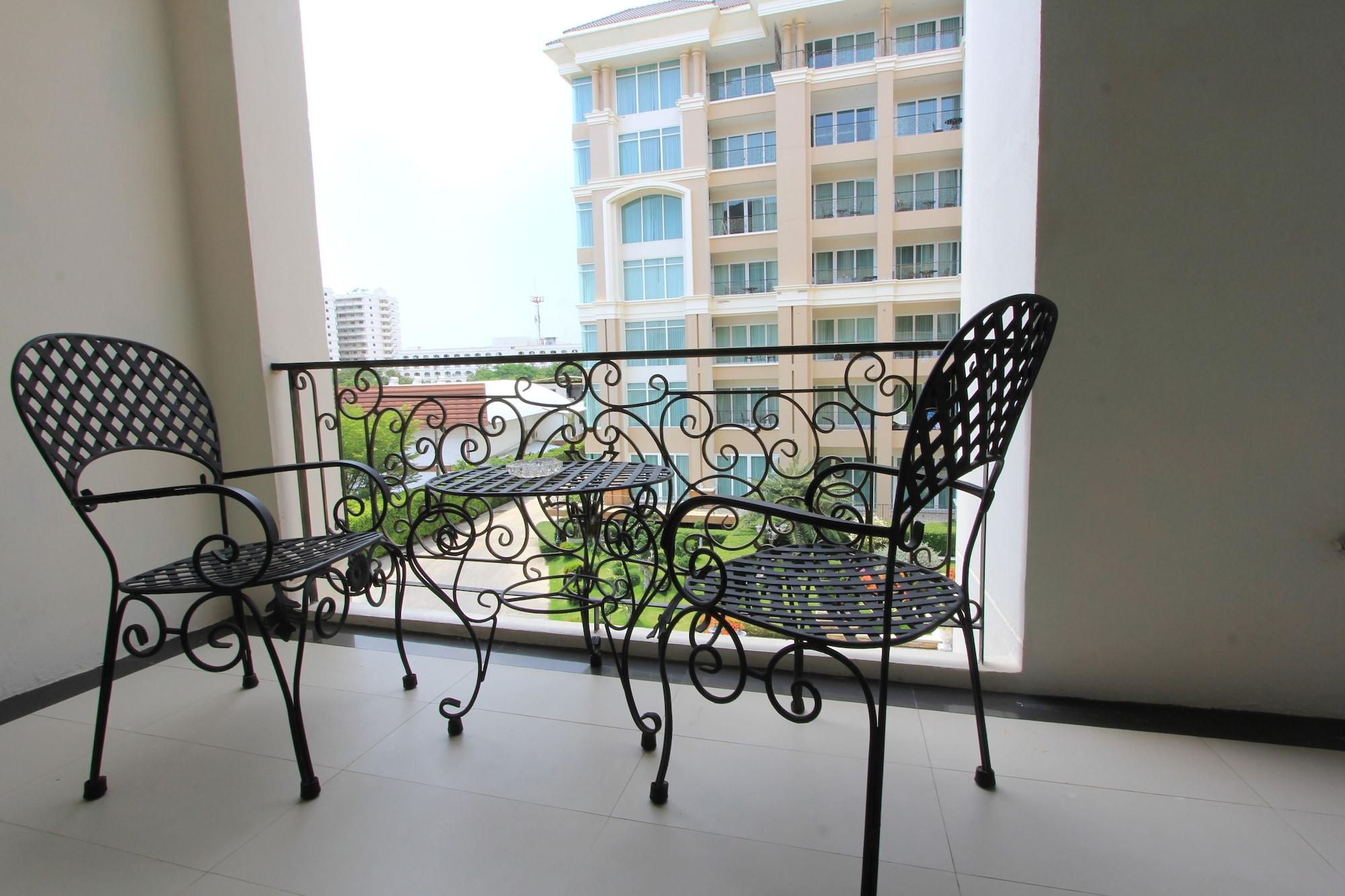 Lk Legend Hotell Pattaya Eksteriør bilde